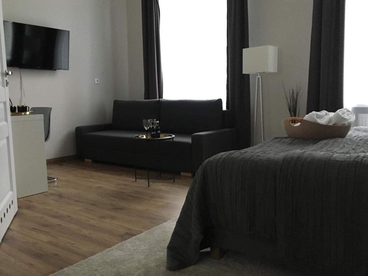 Rezydencja Marzec Gniezno Ngoại thất bức ảnh